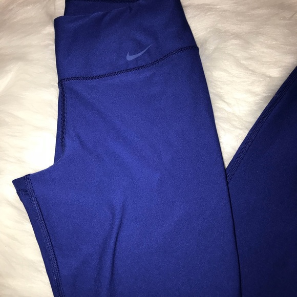 Nike Tights - Picture 1 of 3